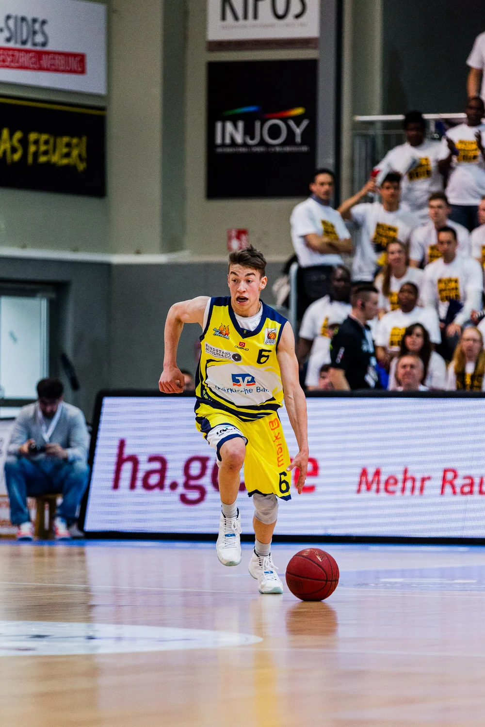 HAGEN, GERMANY - Mai 16, 2015: JBBL TOP4, Phoenix Hagen Youngste