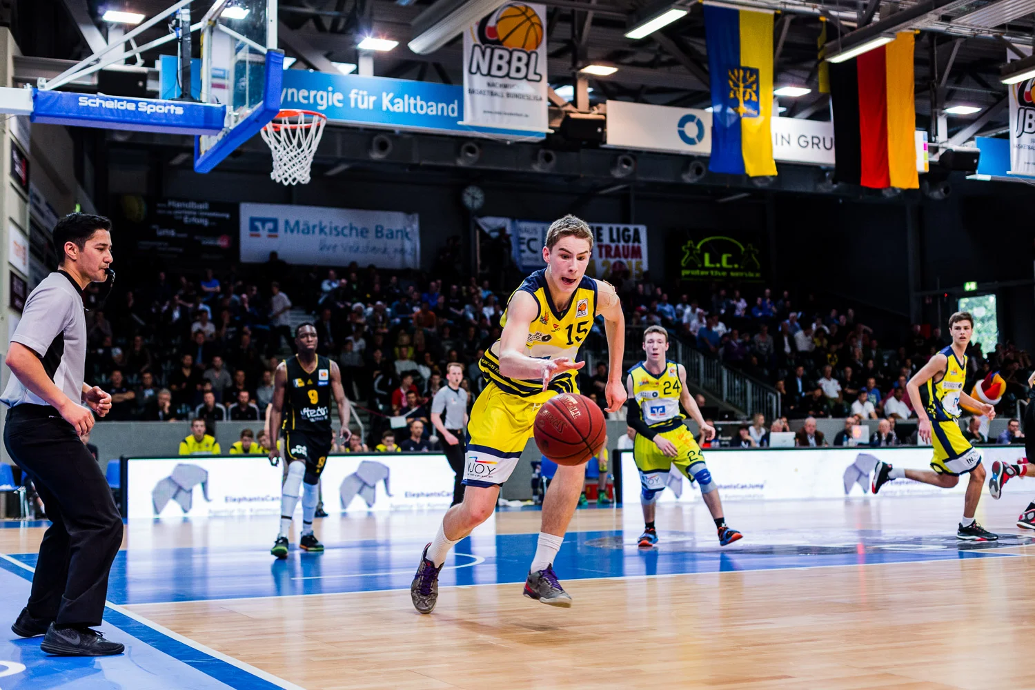 HAGEN, GERMANY - Mai 16, 2015: JBBL TOP4, Phoenix Hagen Youngste