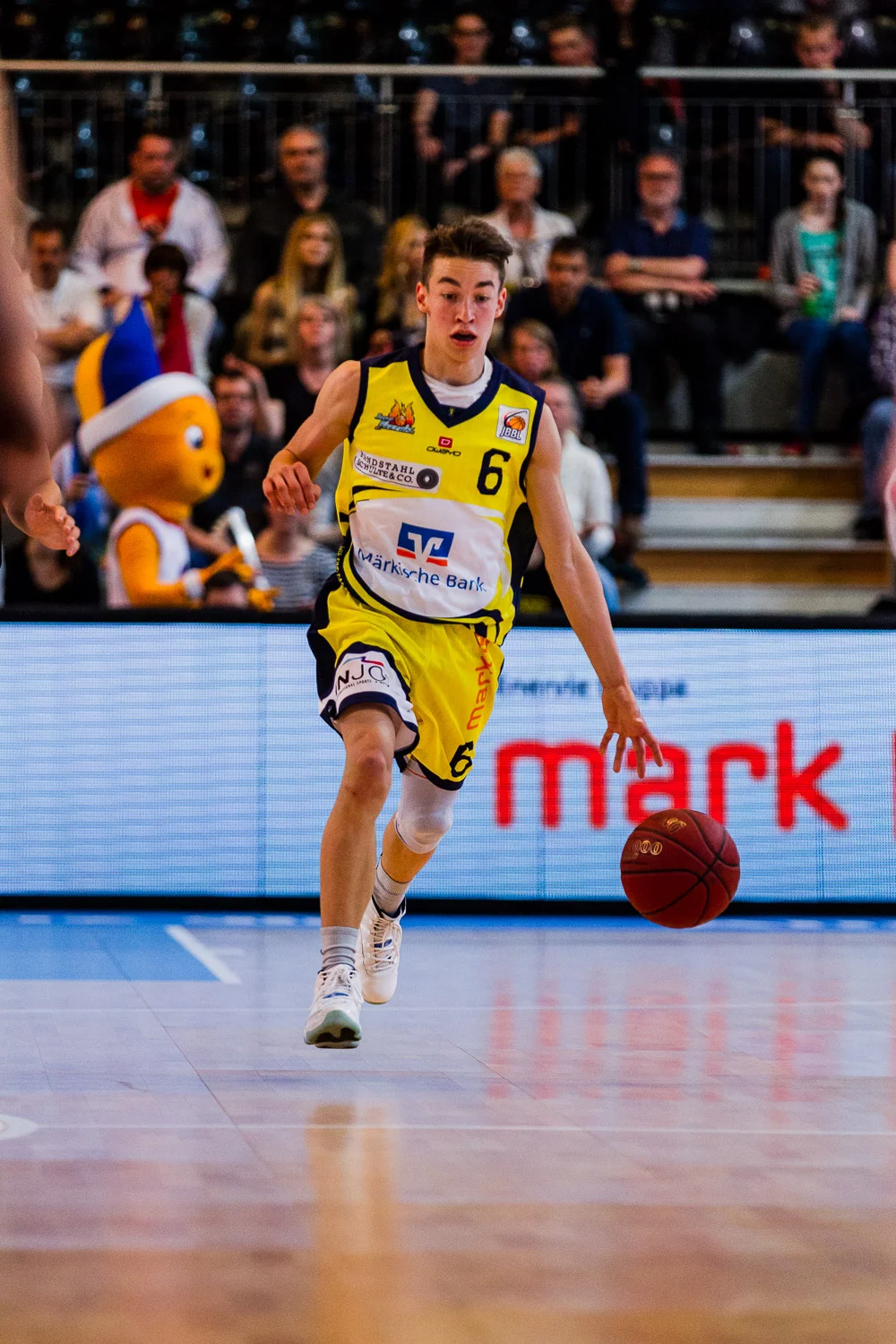 HAGEN, GERMANY - Mai 16, 2015: JBBL TOP4, Phoenix Hagen Youngste