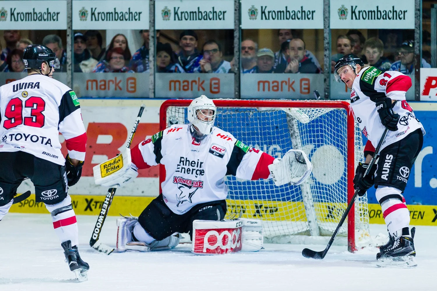 Eishockey - DEL - Iserlohn Roosters - Kölner Haie
