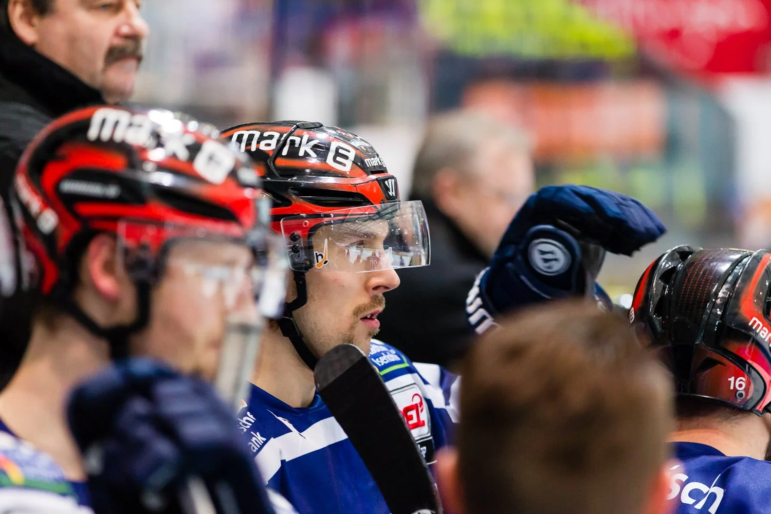 Eishockey - DEL - Iserlohn Roosters - Kölner Haie