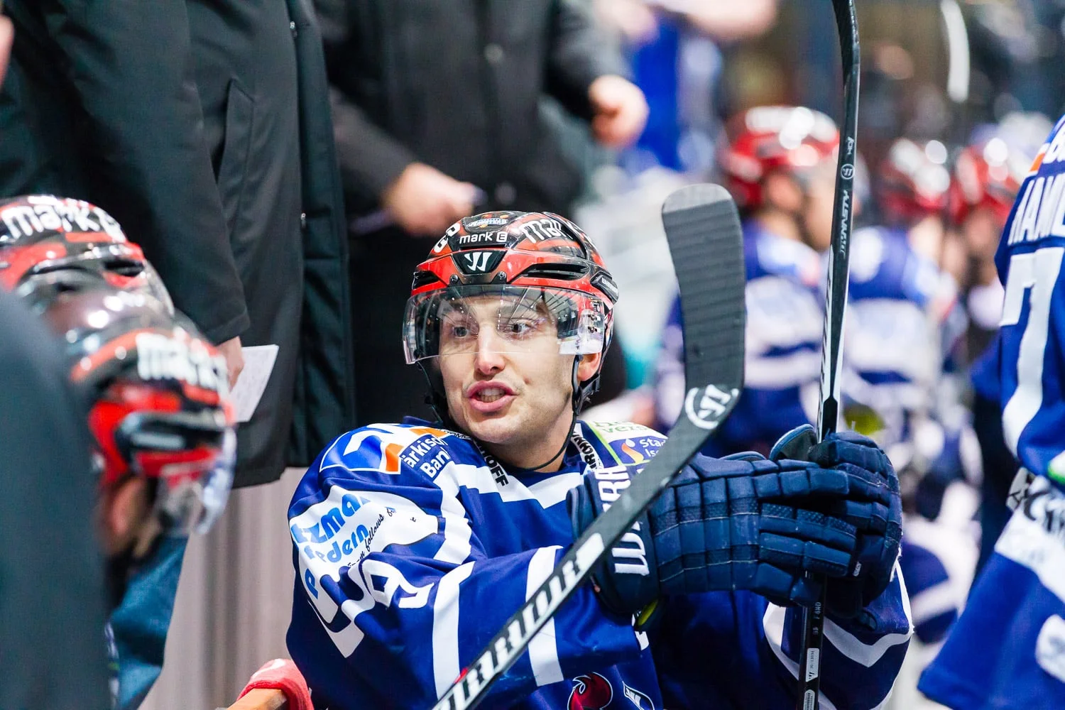 Eishockey - DEL - Iserlohn Roosters - Kölner Haie