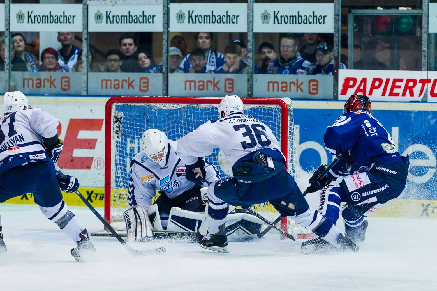 Eishockey - DEL - Iserlohn Roosters - Hamburg Freezers