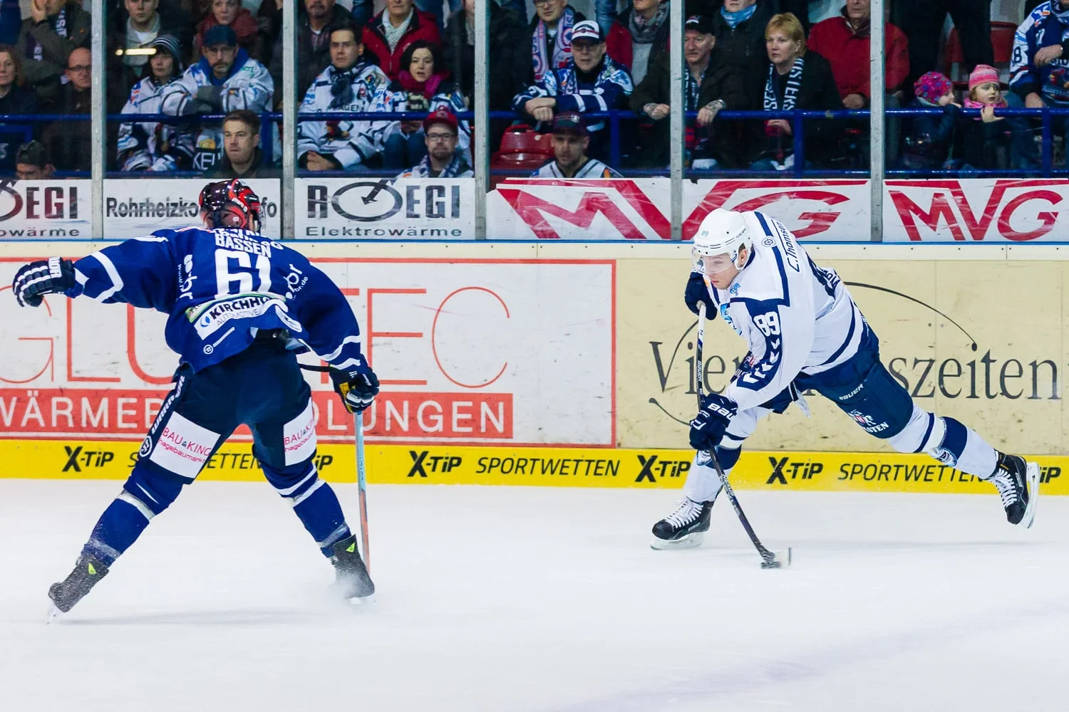 Eishockey - DEL - Iserlohn Roosters - Hamburg Freezers