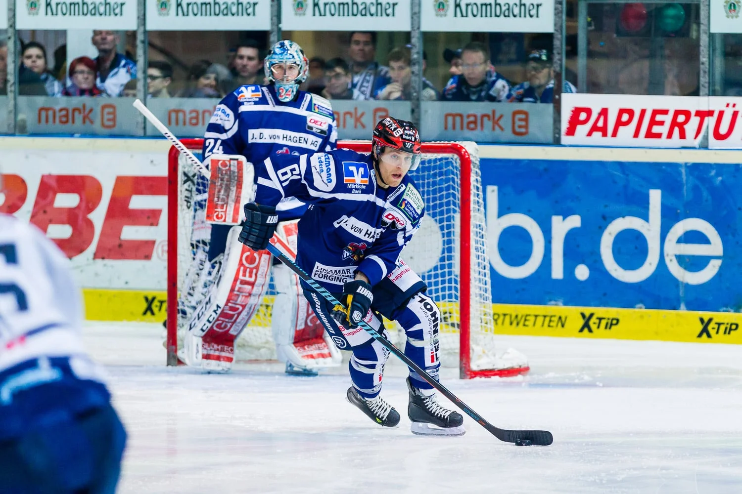 Eishockey - DEL - Iserlohn Roosters - Hamburg Freezers