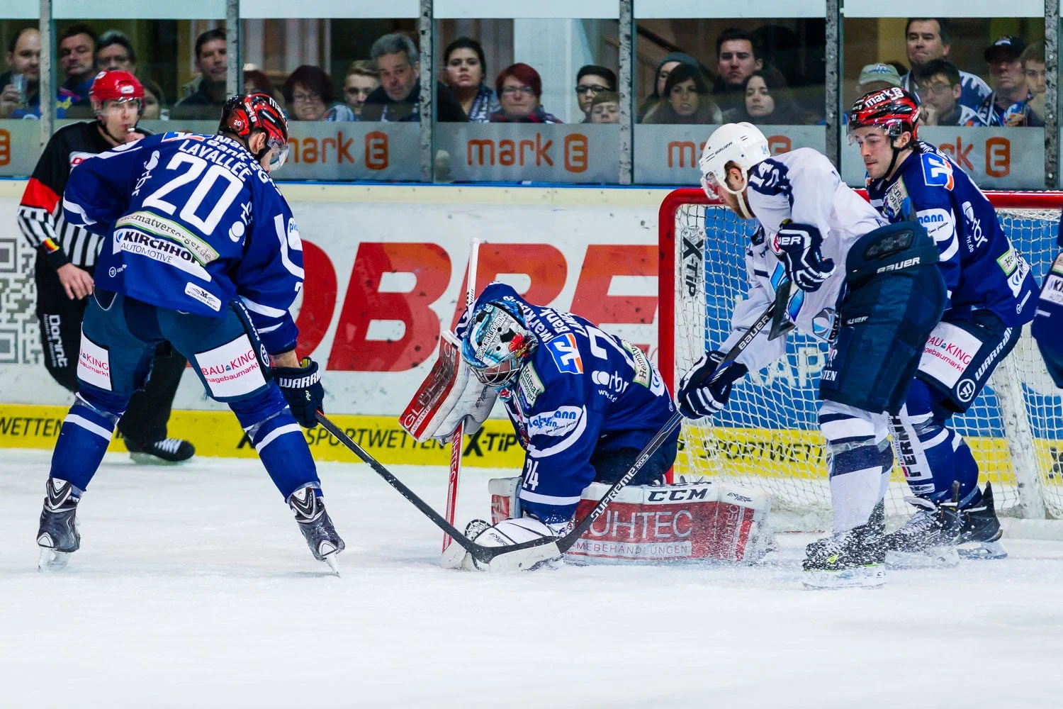 Eishockey - DEL - Iserlohn Roosters - Hamburg Freezers