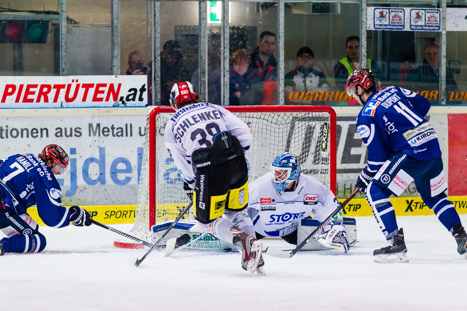 Eishockey - DEL - Iserlohn Roosters - Schwenninger Wild Wings