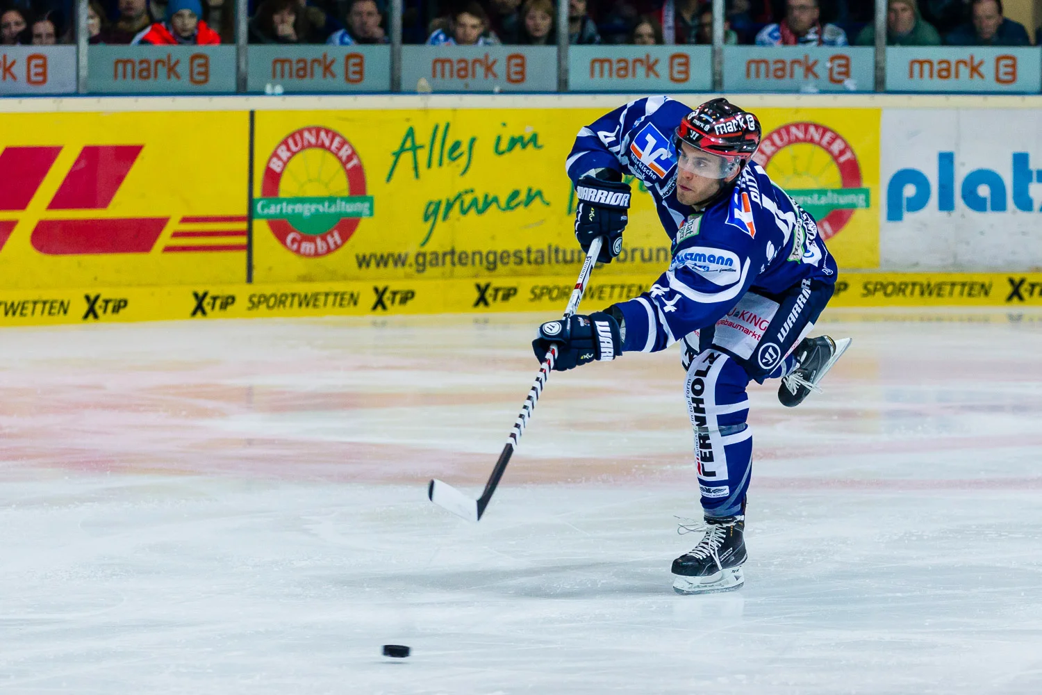 Eishockey - DEL - Iserlohn Roosters - Schwenninger Wild Wings