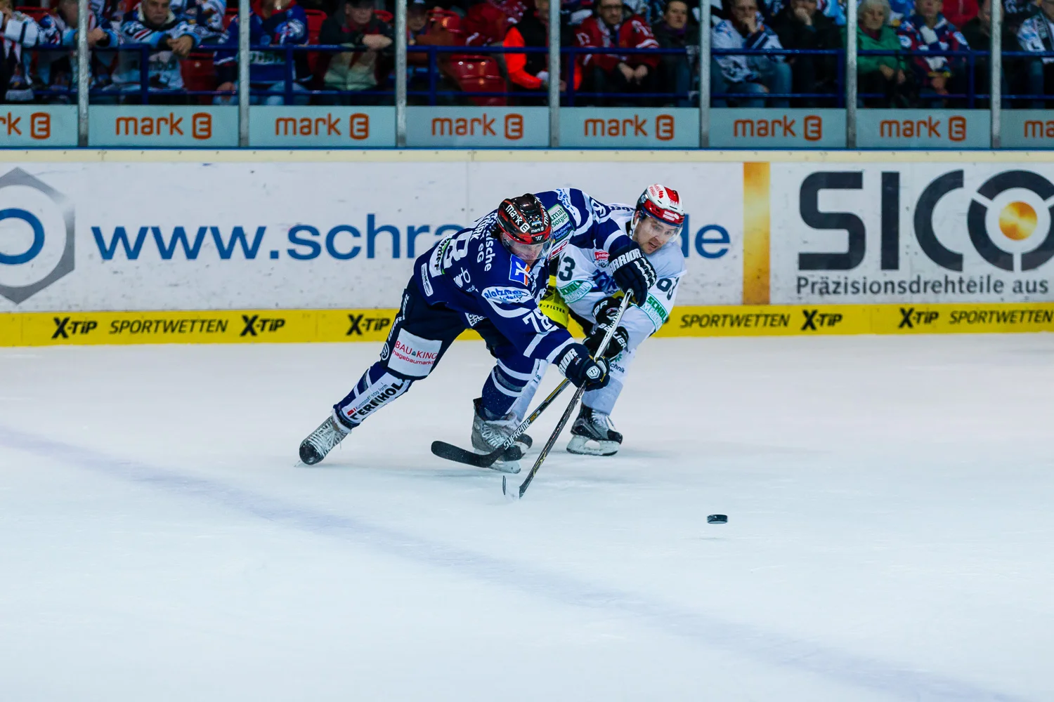 Eishockey - DEL - Iserlohn Roosters - Schwenninger Wild Wings