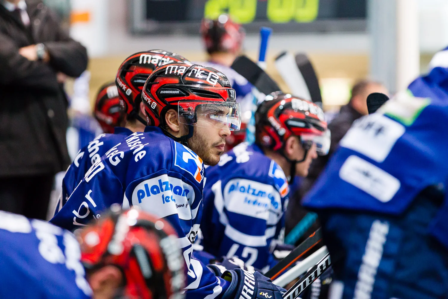 Eishockey - DEL - Iserlohn Roosters - Straubing Tigers