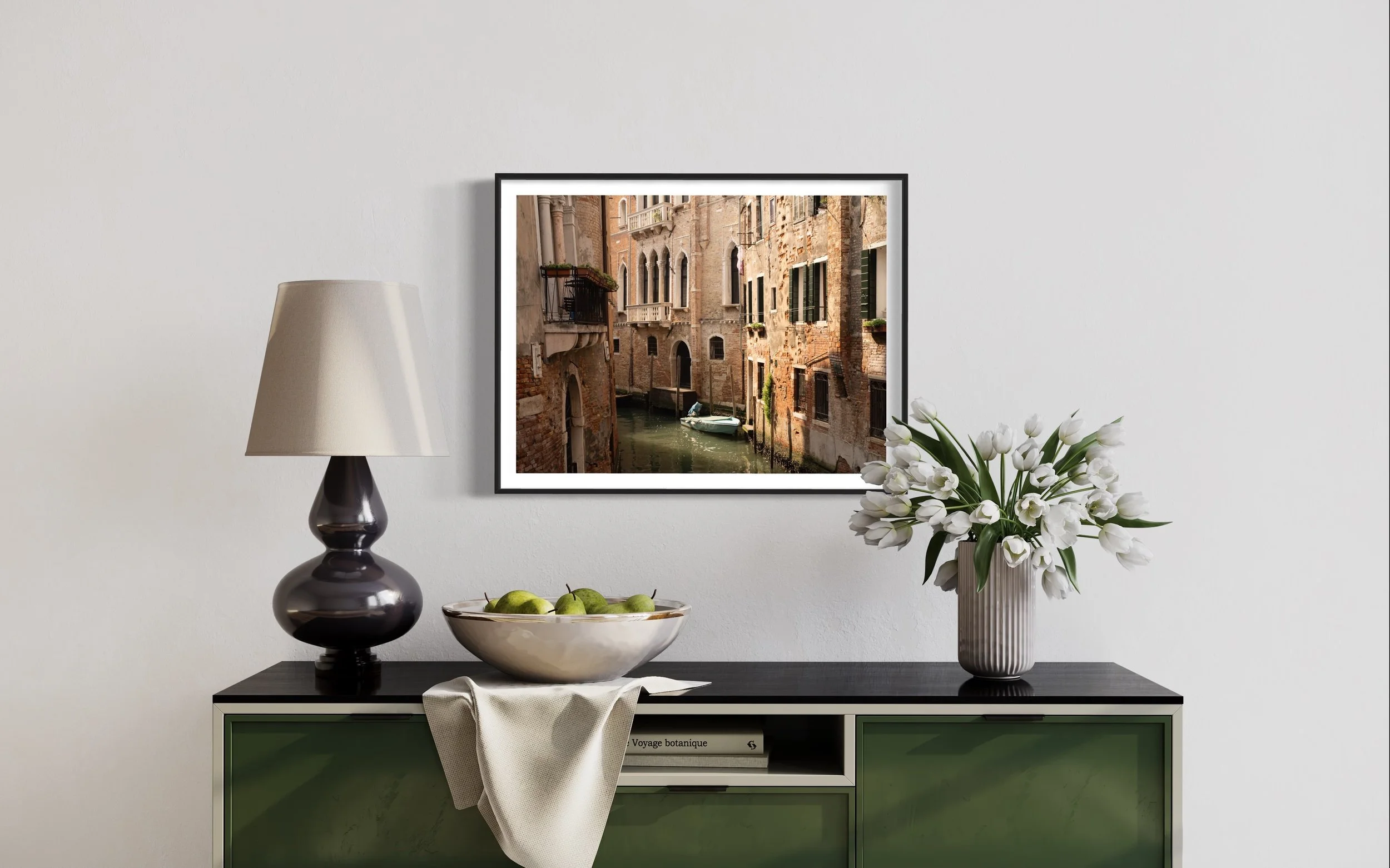 Ponte del Volto Canal Venice Fine Art Photography Print Thibaud Poirier black frame flowers