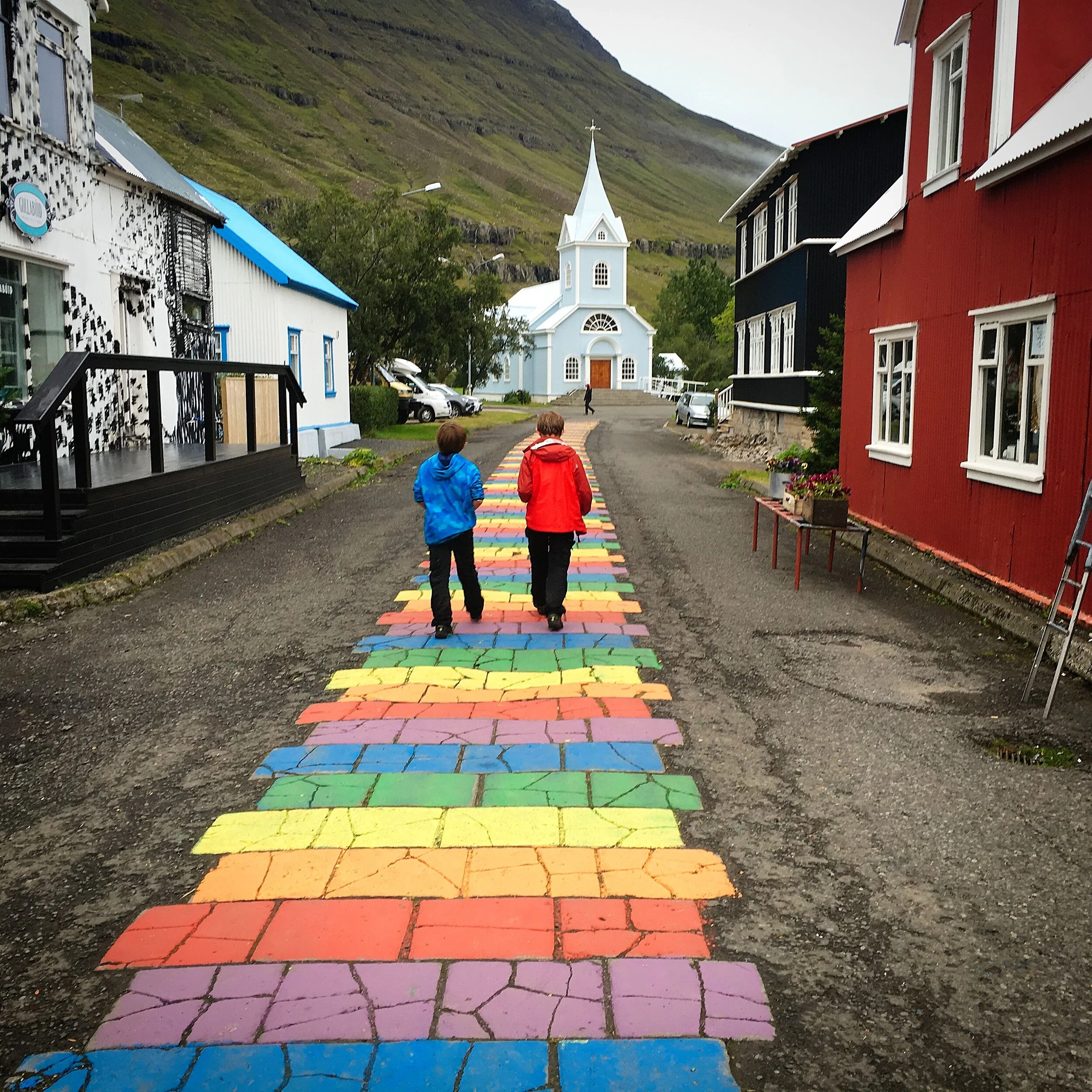 Follow the rainbow-brick road. Photo by Michael Mundt.