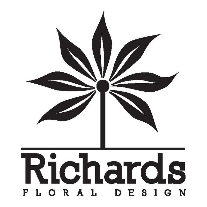 Richards Floral Design - 01902 335 443
