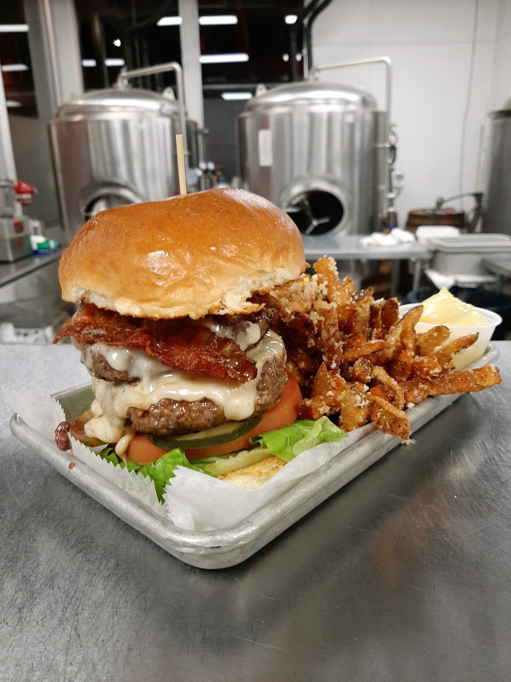 NS Pub Burger (Copy)