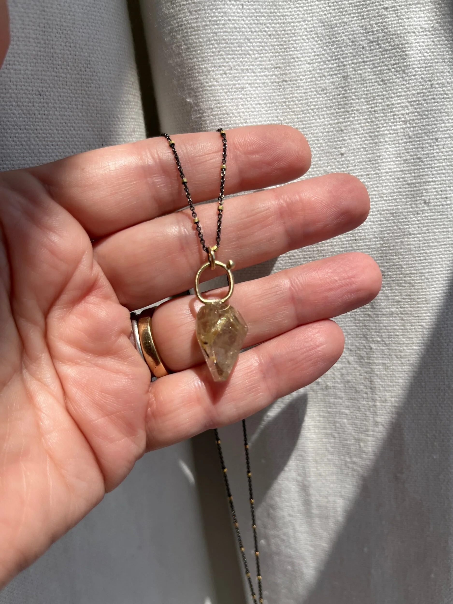 9831FEFC-7476-4DE0-87EB-B2D7C7E96B8D