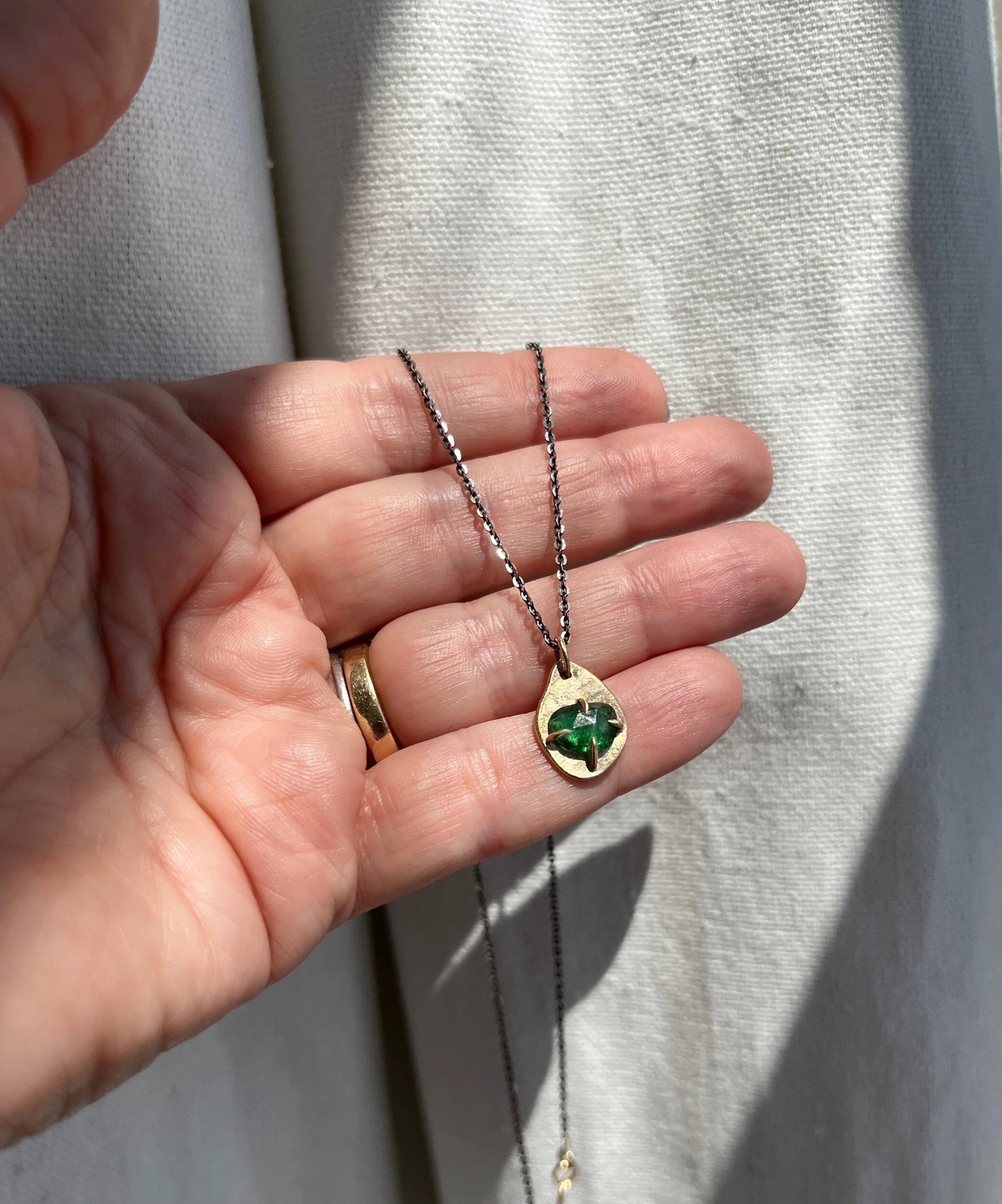 5513702D-21A0-46F9-863A-A139CD491A94