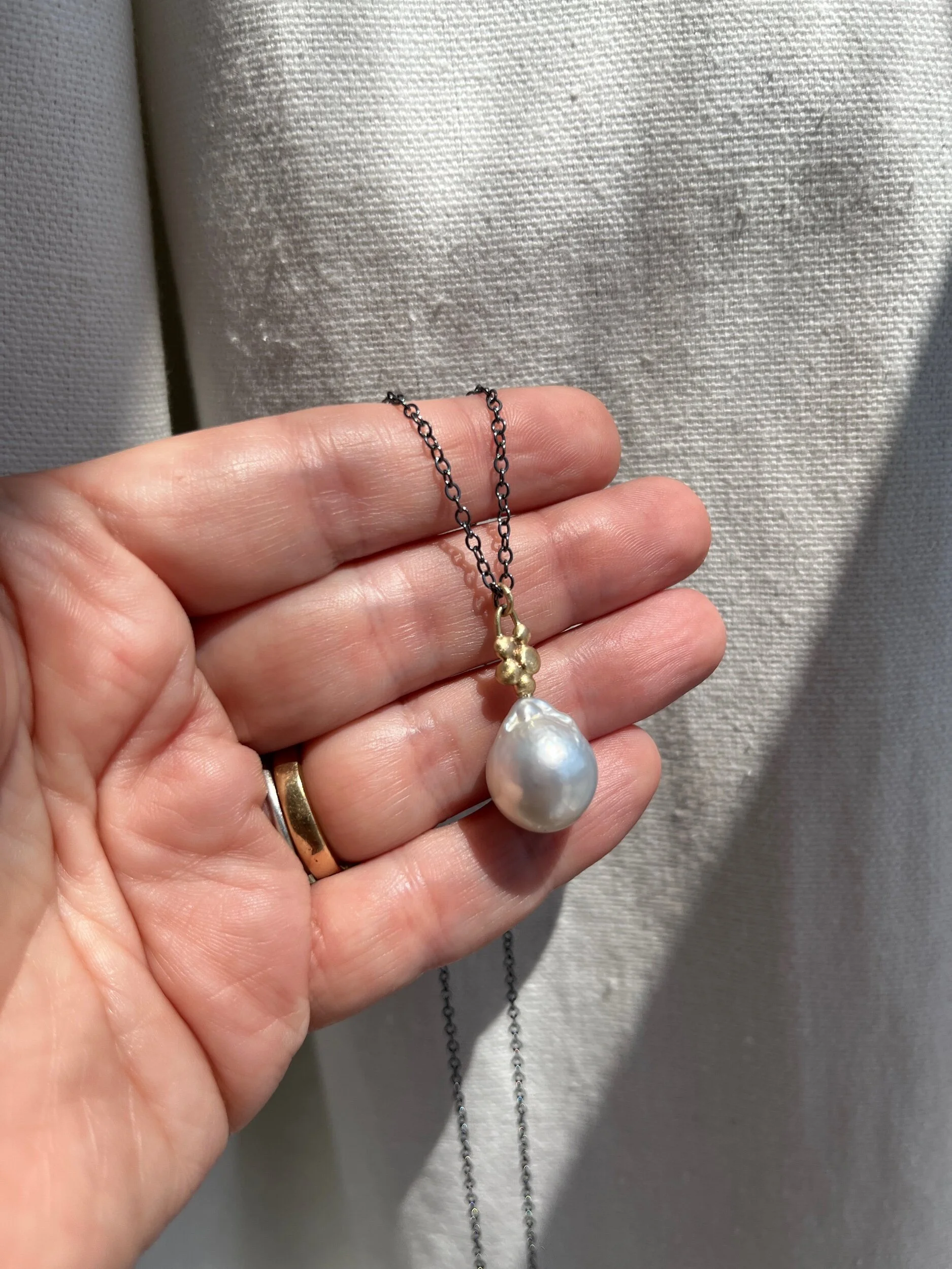 7849B3FD-0715-4458-95E9-2460CC9CF1CD