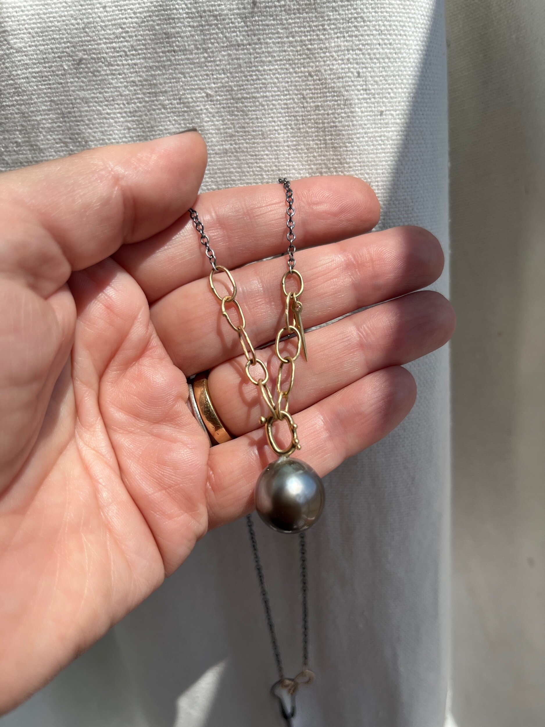 07BB5C33-DDF9-48E3-9D29-A0FF72699C91