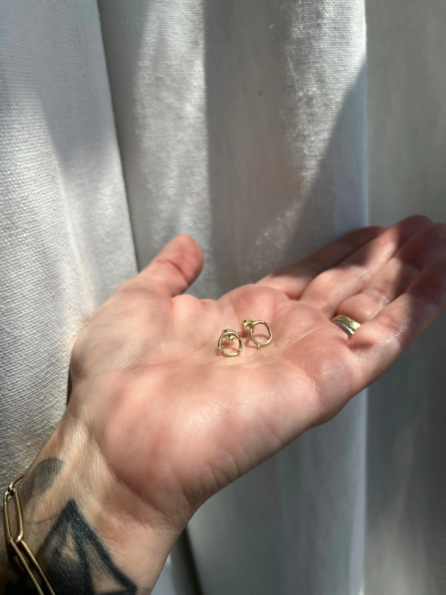 4E778612-01A3-44DF-8F17-8F4785609F16