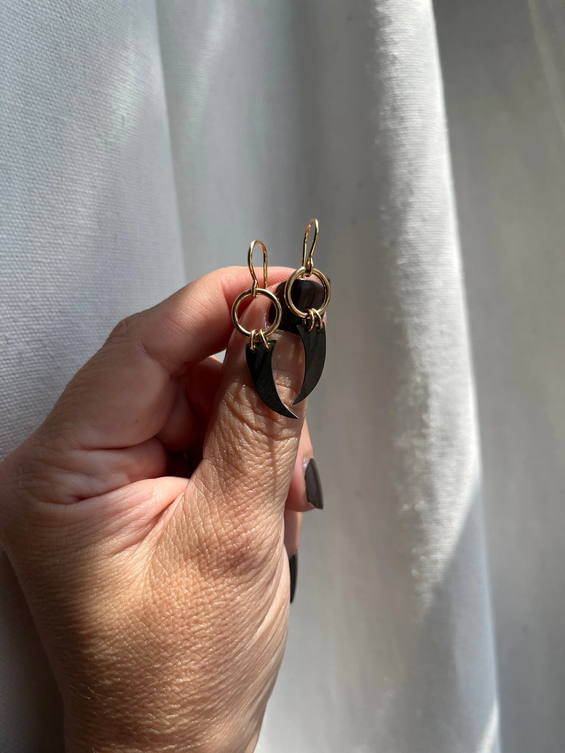 AE11D8FF-58DC-4DEA-A92F-3F6DB82AE6C3