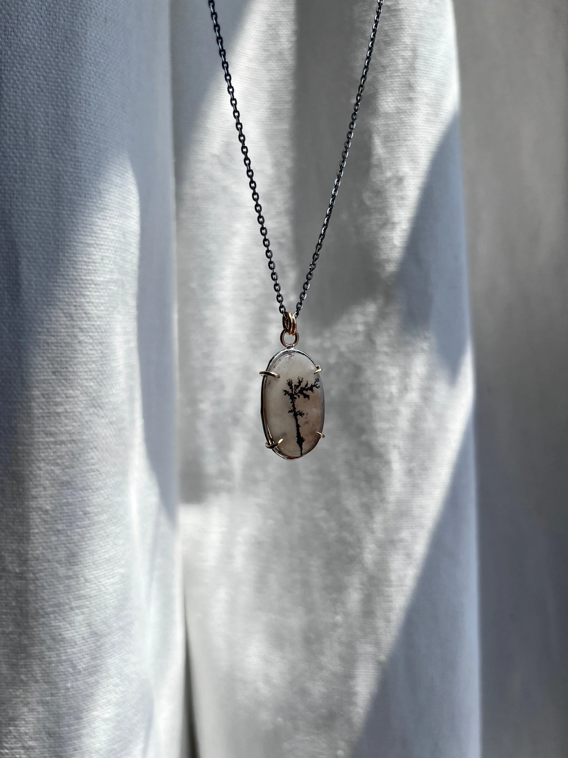 CF834A96-4C25-42EB-B916-AFEA299AEEB3