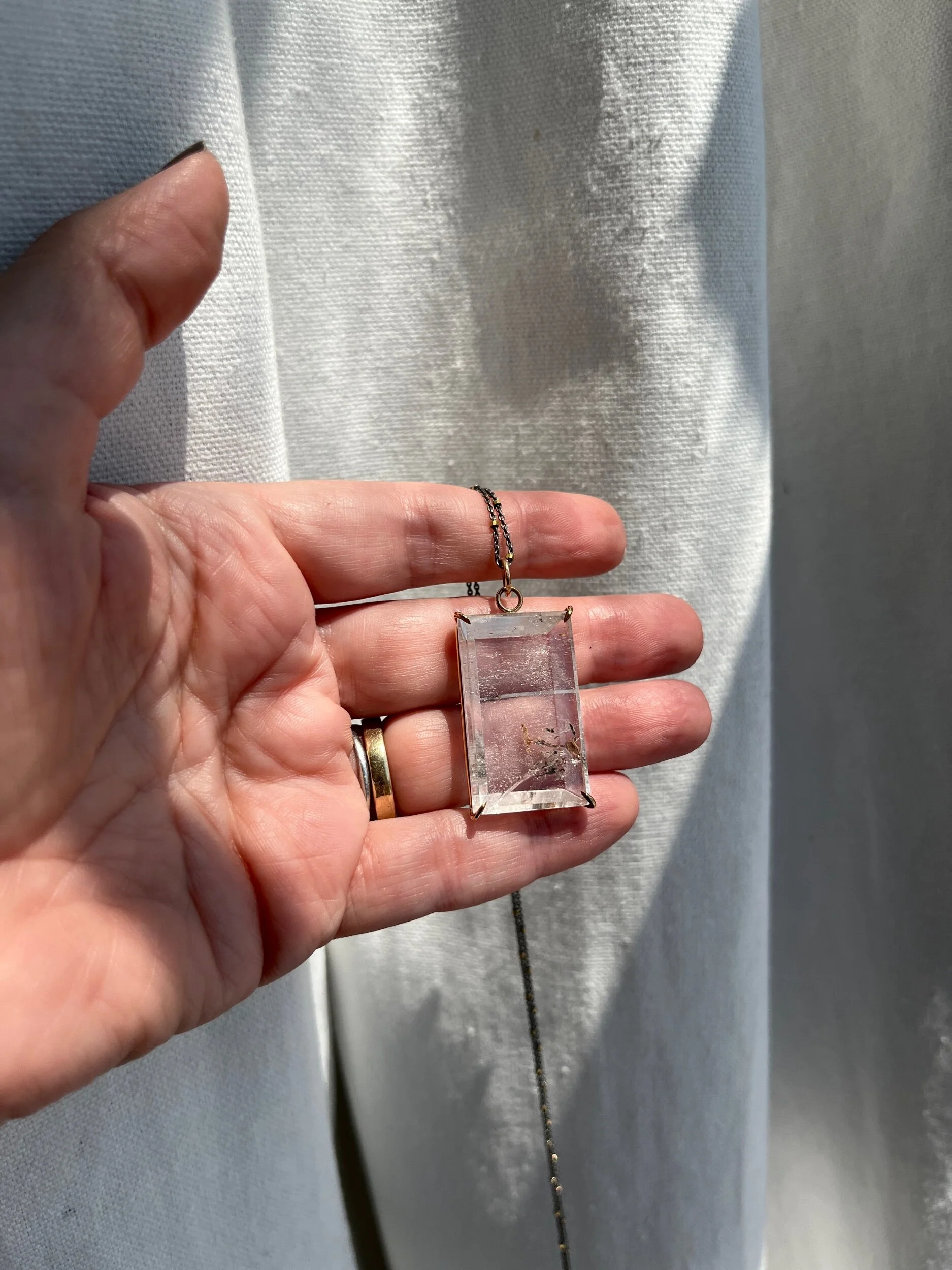 BF31101F-94C0-4C72-AE22-CED332714F97