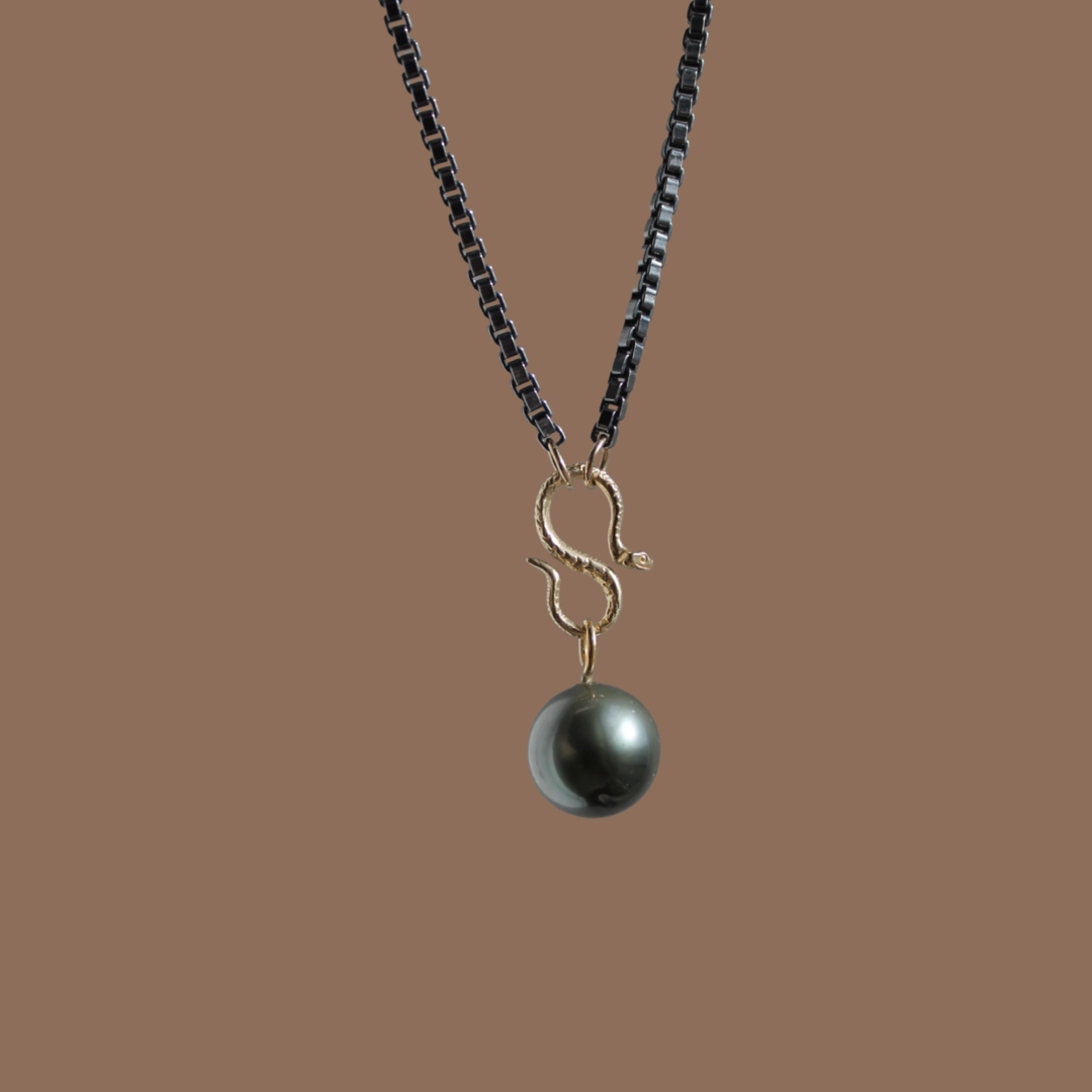 FEC938AD-3090-4B98-BD50-AB11E48F301C