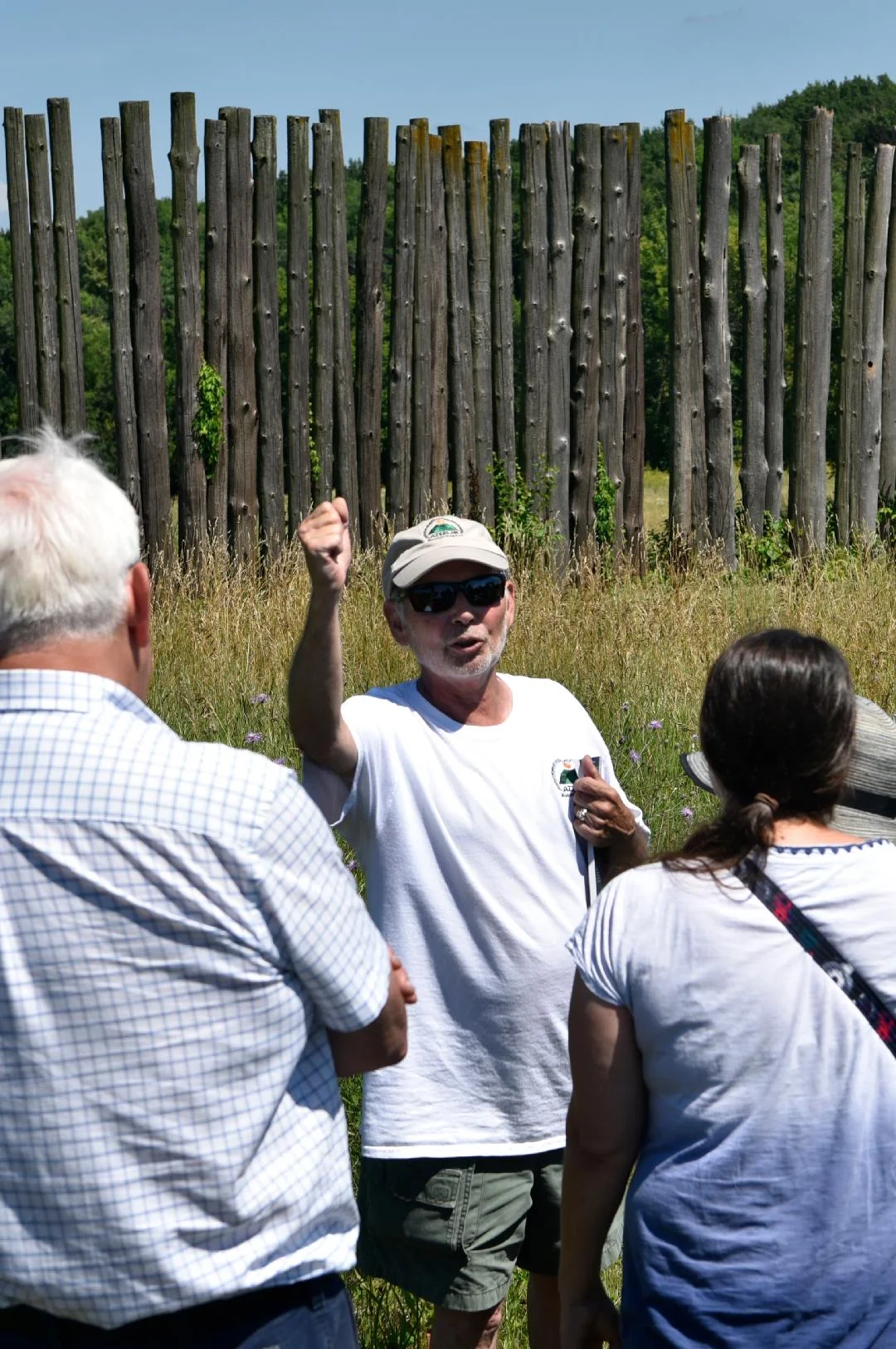 Bob Birmingham leading a tour. Photo courtesy of Kristine Kust