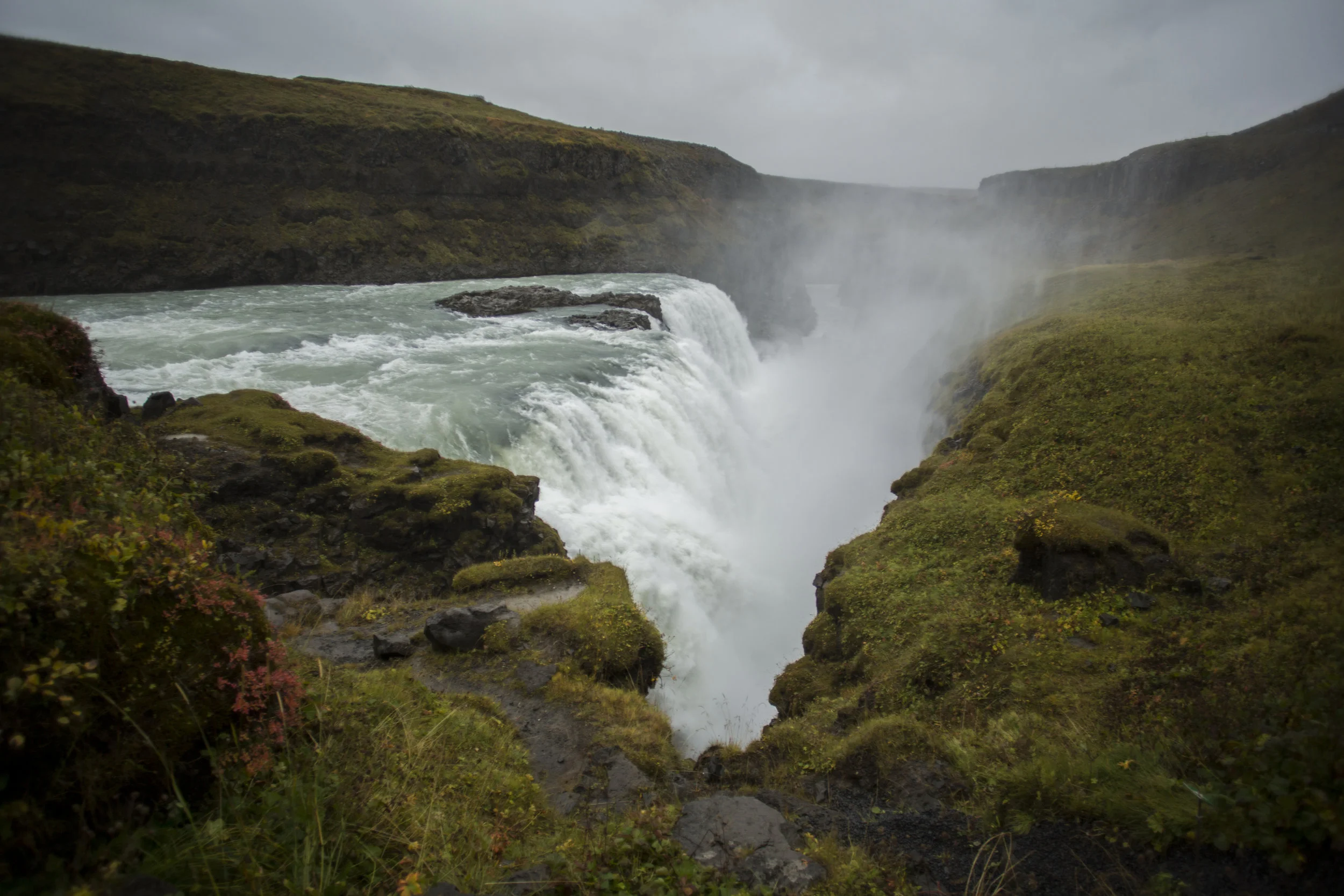Waterfall2.jpg