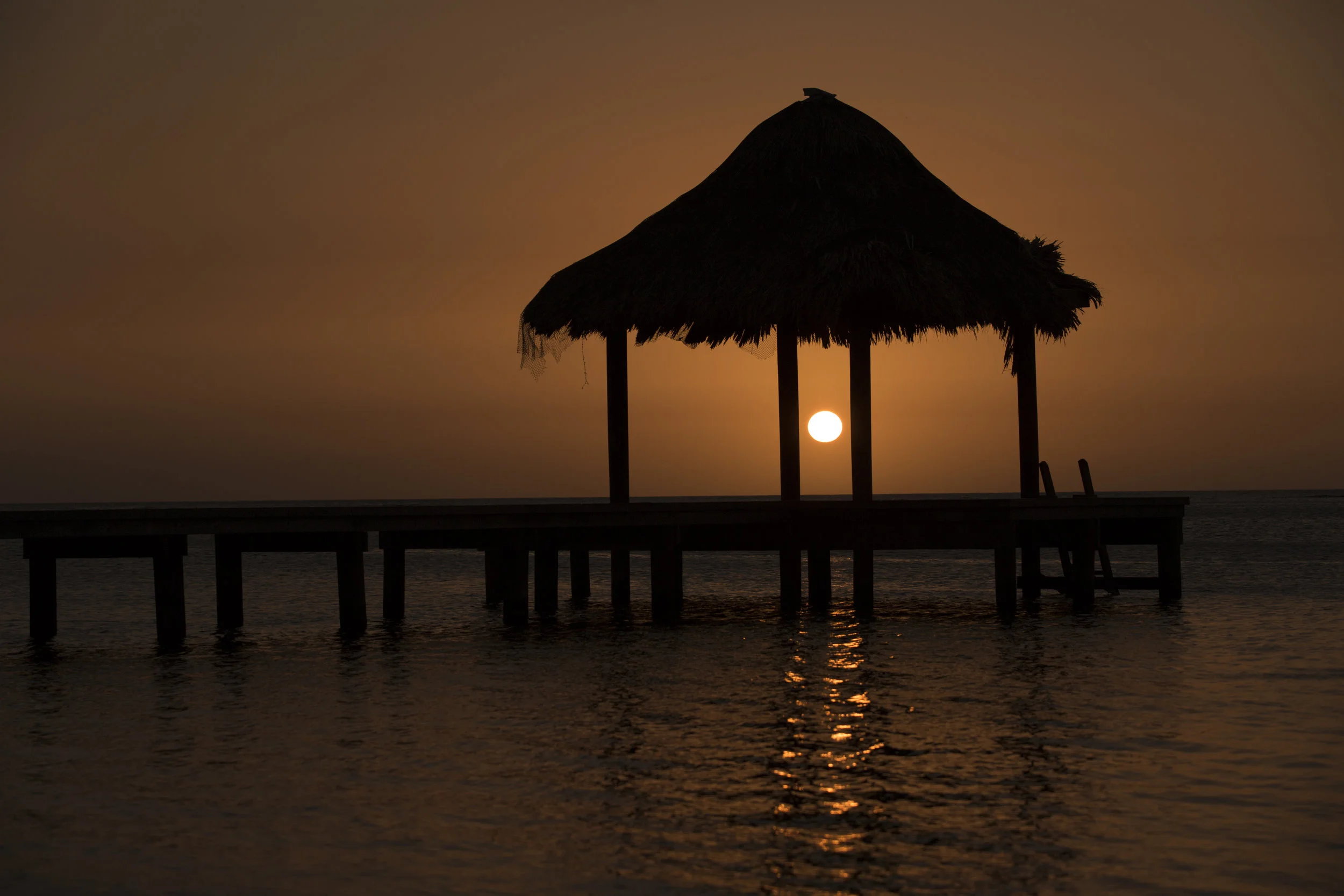 RoatanSunset.jpg