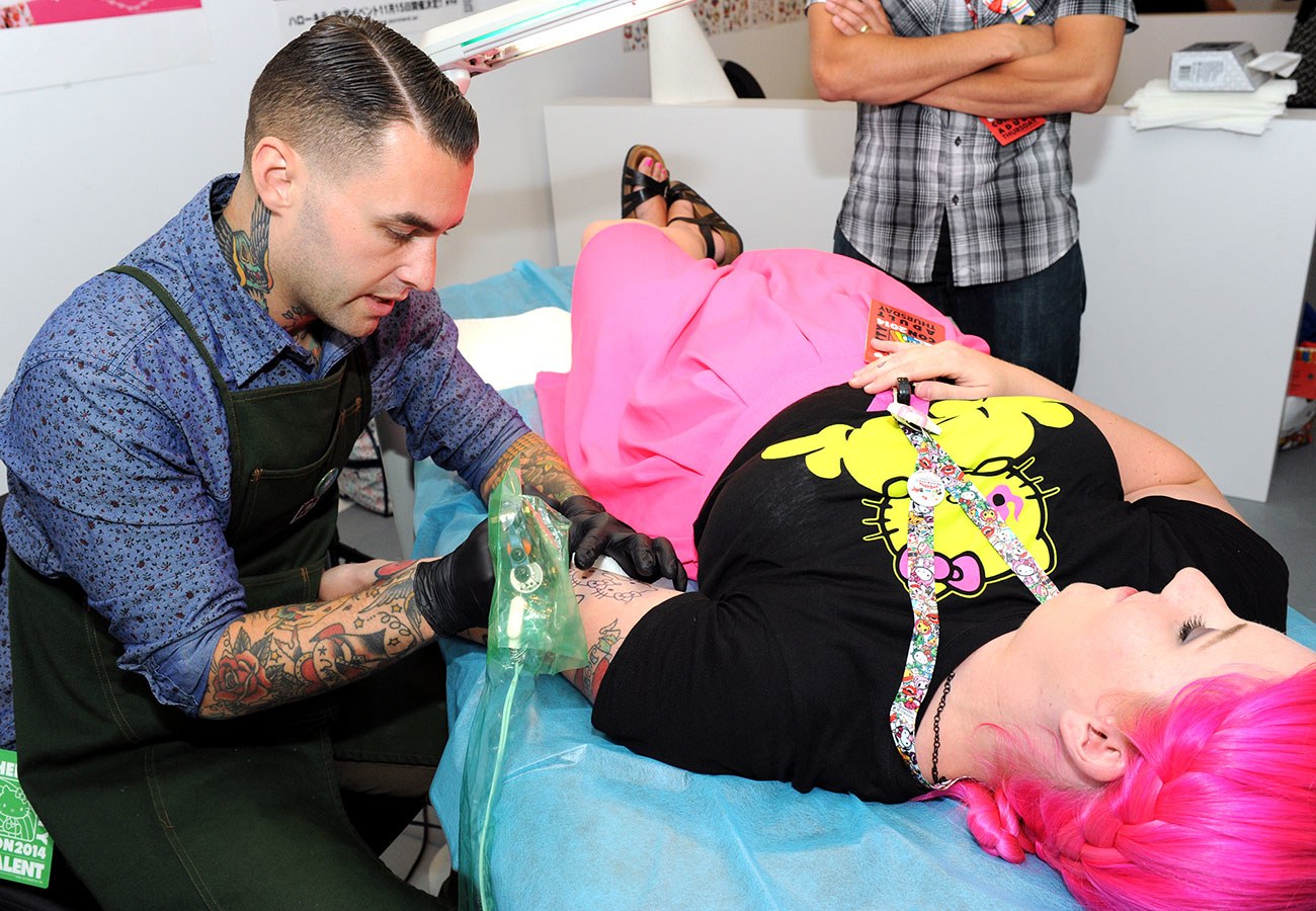 Hug Life: Four Days in a Hello Kitty Convention Tattoo Parlor (Vanity Fair)