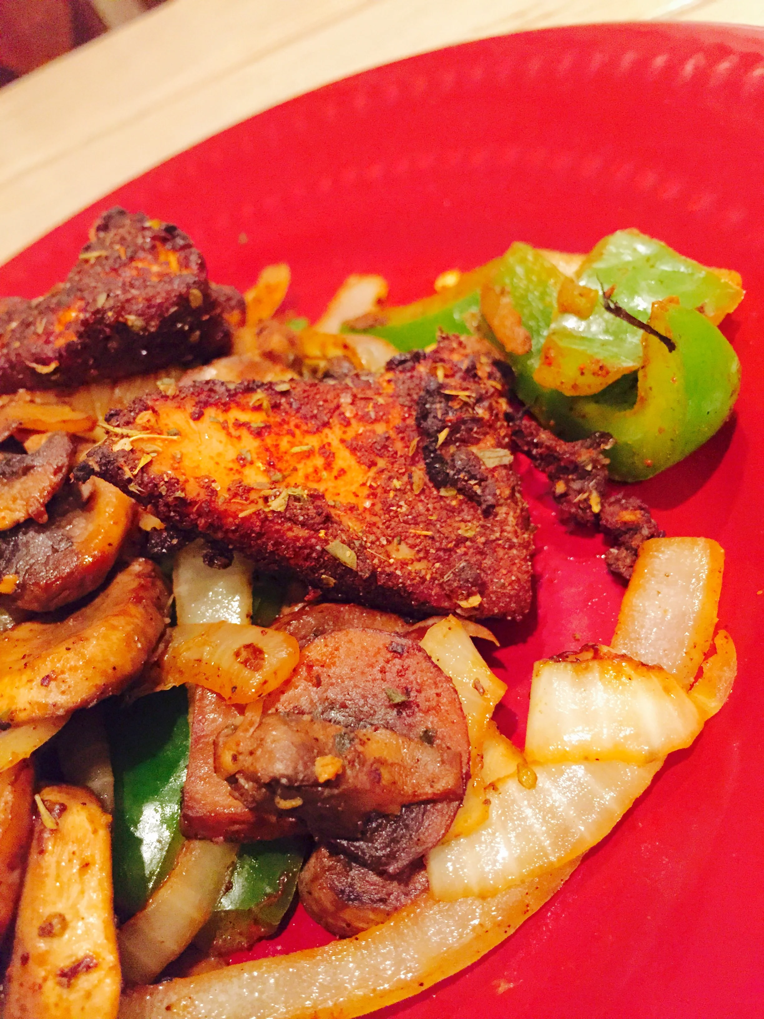 Weight Loss Recipe Chili Cajun Chicken and Sauteed Vegetables — Weight