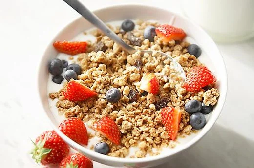 "21 Foods That Sound Healthy, But Are Not!" Review