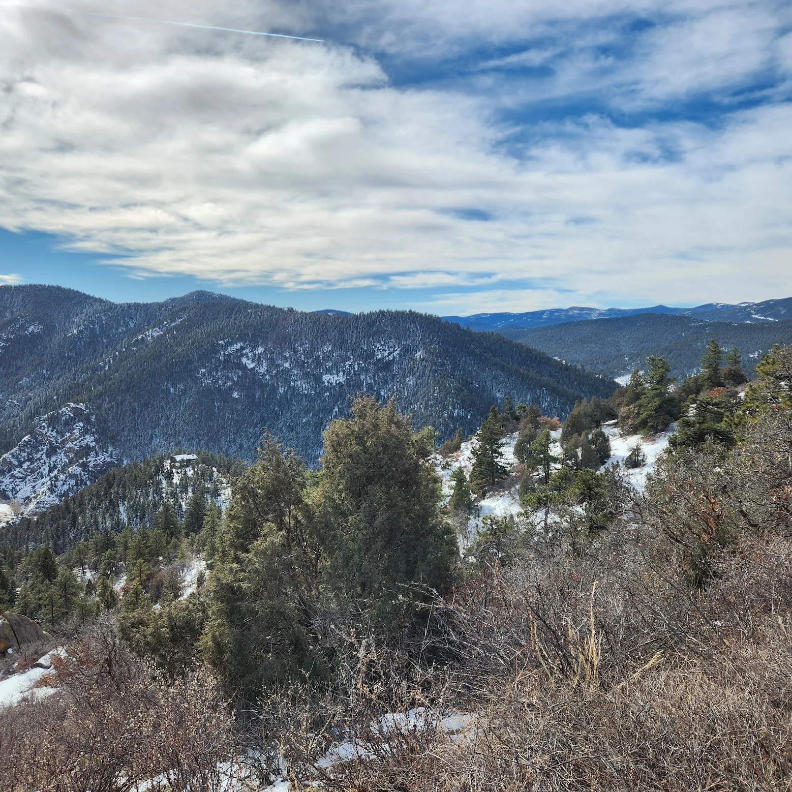 Parmalee and Devil's Elbow Trails Hiking Guide