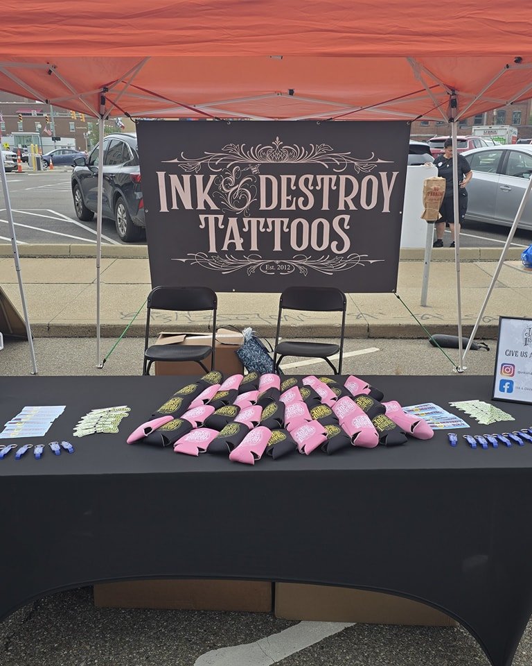 Who's manning the booth!? @danwatkins.tattoos is! Stop down and see him if you're out at Stark pride today! The shop is still open too, so go and get something awesome from @c_dubya_dawg @stabinks and @fortress.of.dreams have a great weekend everyone