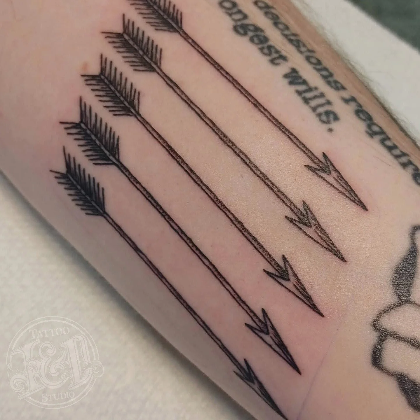 Five arrows by @stabinks stop in and see Abi where her tattoos are always a bullseye! #arrows #archery #weapon #bullseye #inkanddestroy #tattoo #blackandgray