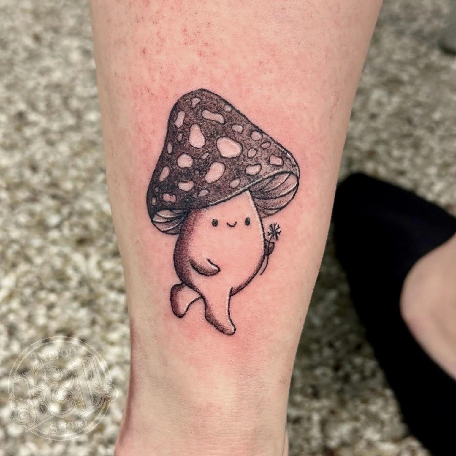 L'il shroomy feller by @jessicawilhelm stop in and let her make you more in tune with nature! #mushroom #shroom #mushroomman #nature #outdoors #forestcreatures #inkanddestroy #tattoo #blackandgray