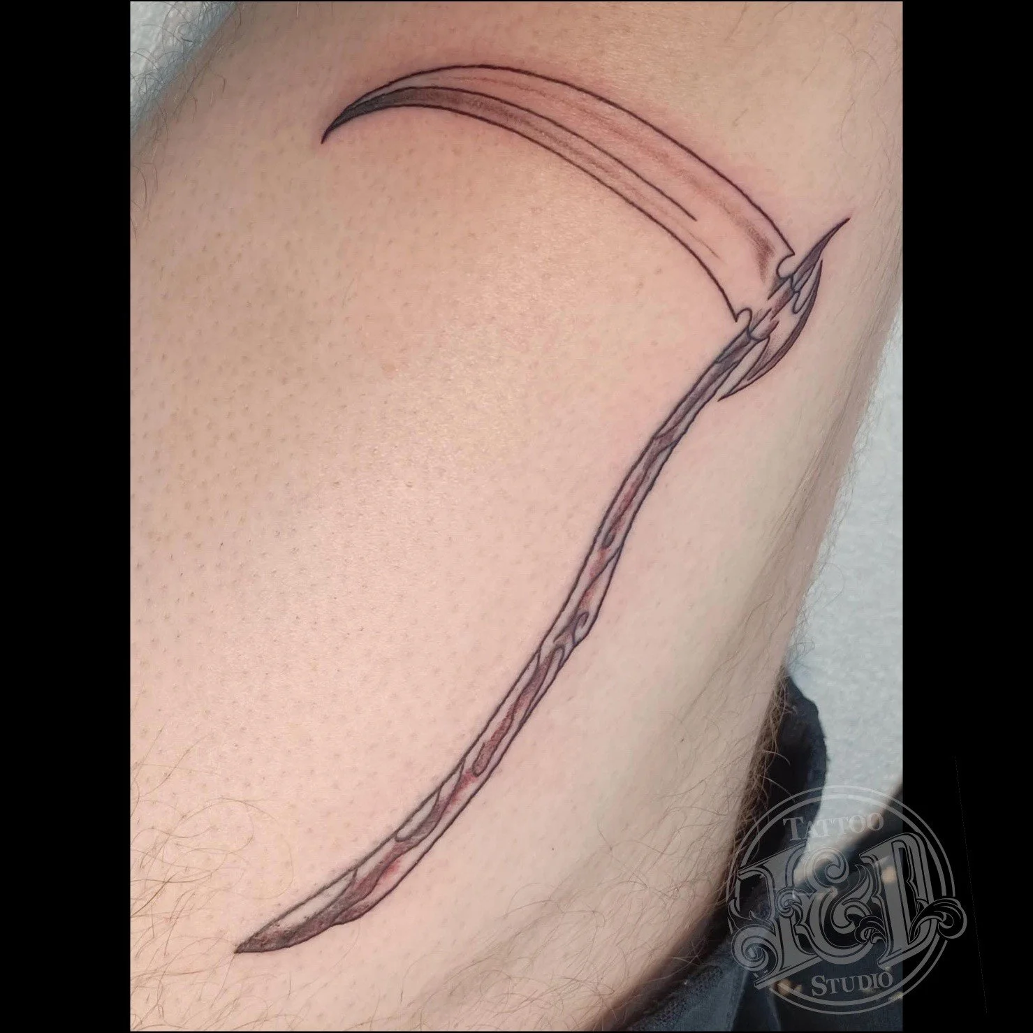 Sharp blade and sharp lines on this scythe by @stabinks come see Abi for tattoos that are cutting edge! #scythe #weapon #cutting #farmtool #blade #inkanddestroy #tattoo #blackandgray