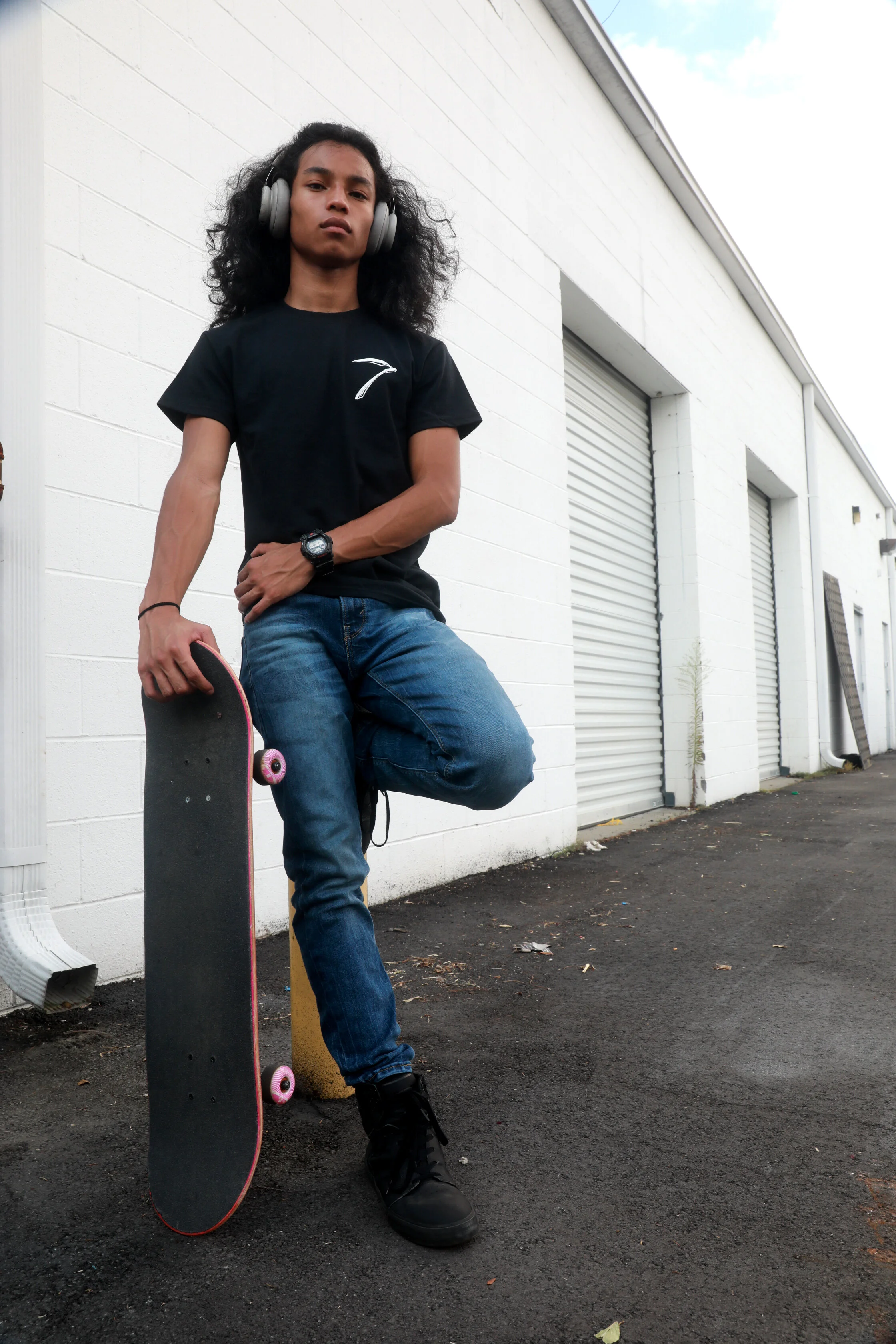 Do or Die T-shirt Front Scythe Emblem