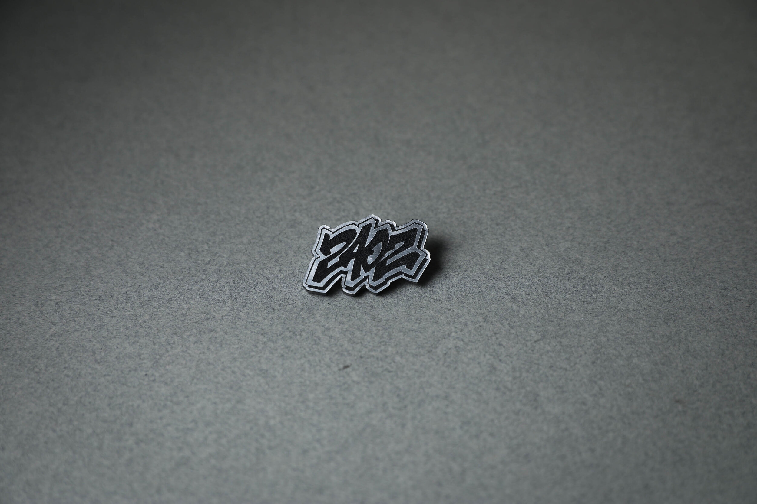 240Z letter pin silver
