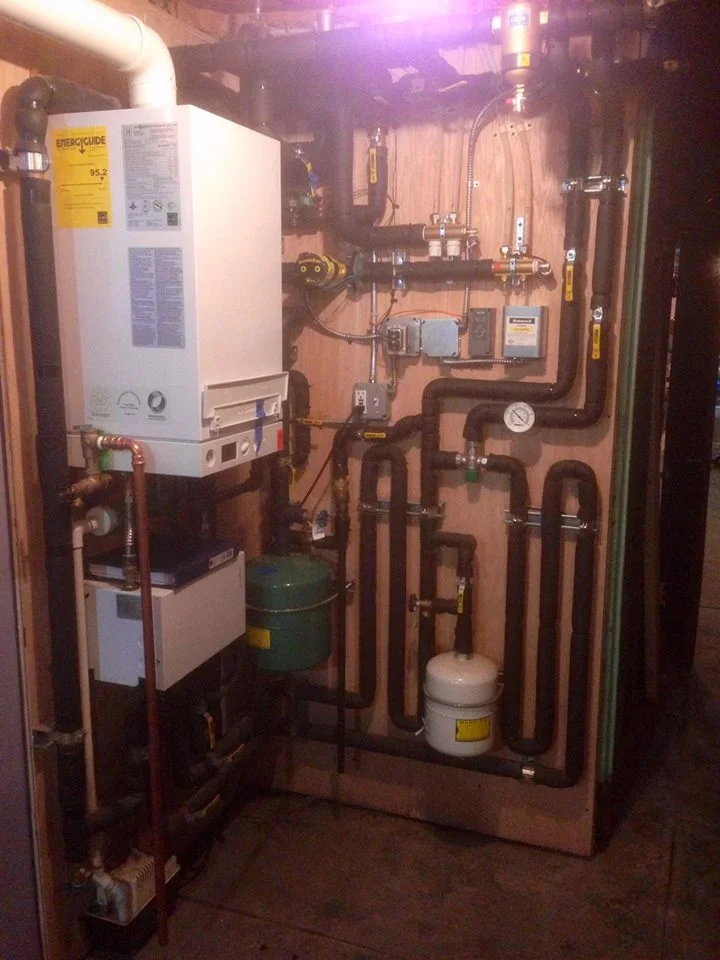 Absolute Mechanical is a licensed heating contractor, boiler installer, operating in New York. We specialize in the installation and correction of the installation of steam and hydronic heating systems.