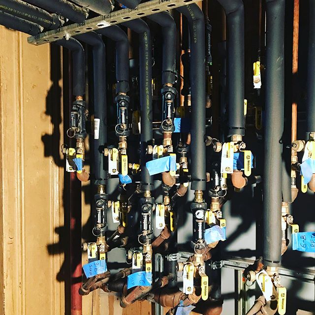#calefficlassic @caleffi_na installation of Caleffi flow setters to allow for exact balancing for each loop. We took this building from 18 terribly installed boilers to 2 Viessmann boilers with the Caleffi flow setters. Installation is 3 years old an