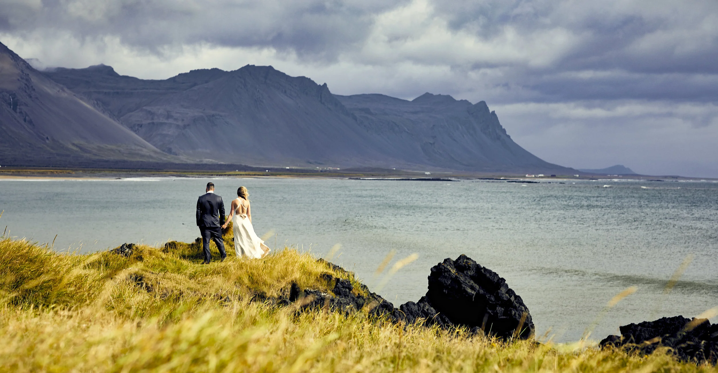 Jen_TKWeddingIceland-2467+copy.jpg
