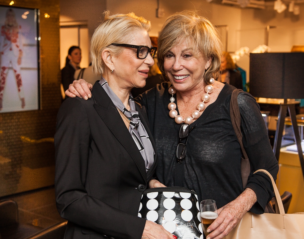 Escada-140304-8.jpg
