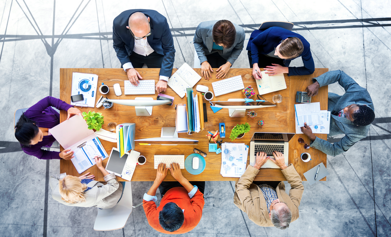 Communications in a Digital Age • Create Your Buzz, Get Noticed, & Seal The Deal!