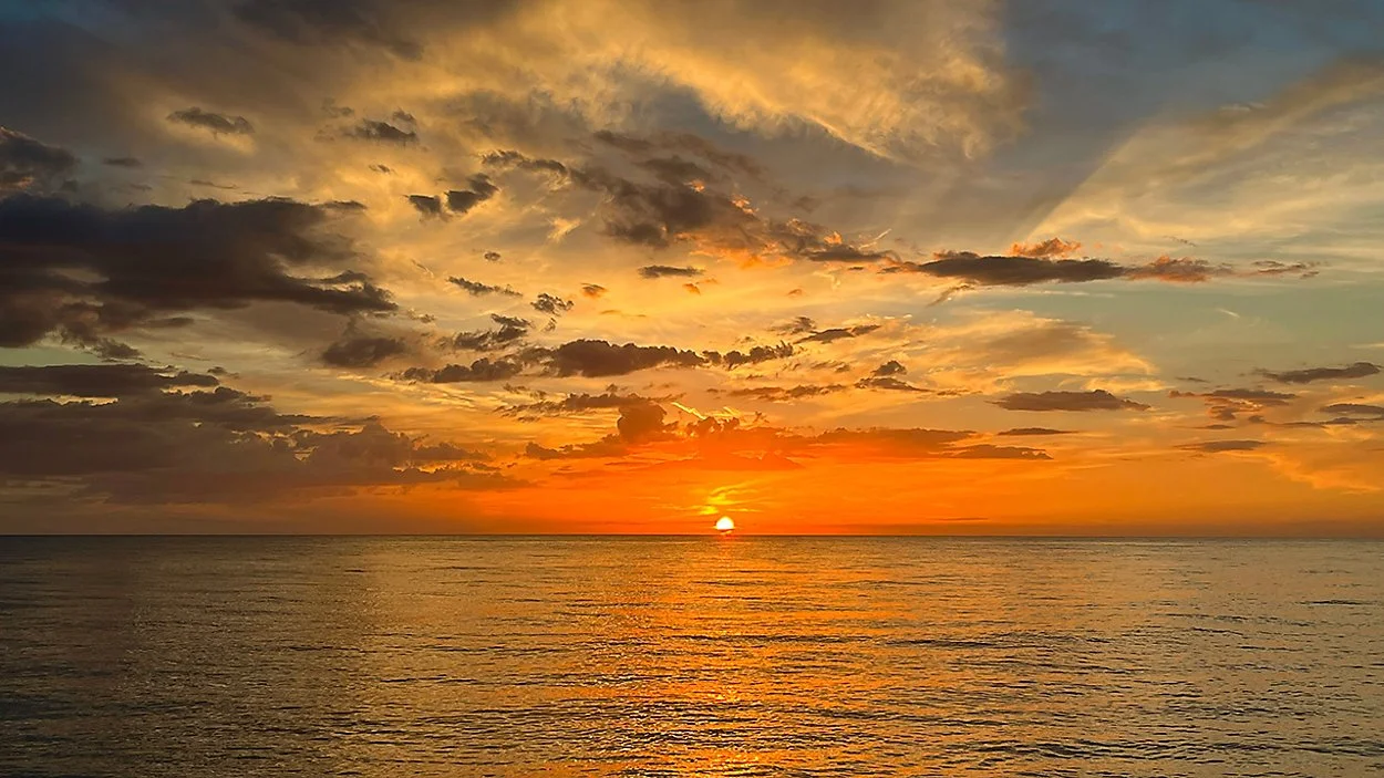 Sunset_Beach_Partly_Cloudy_FL_UGC_LindseyLashbrook_0730.jpg