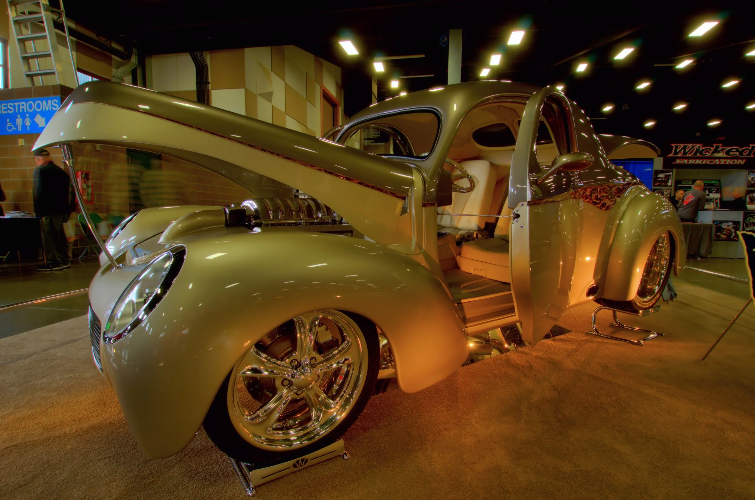 _DSC4221_2_3_Localtone.jpg