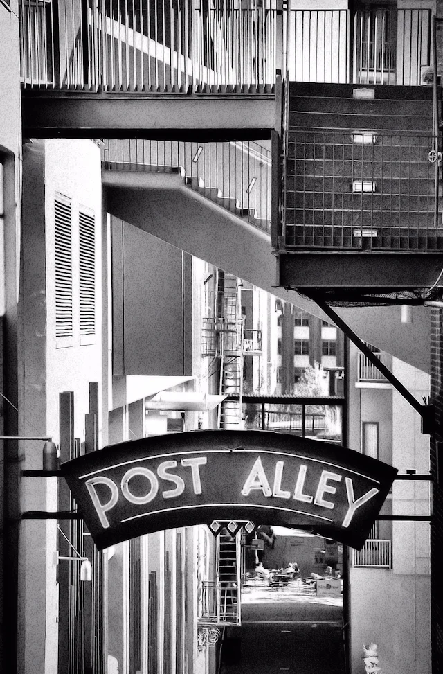Post Alley BW SP.JPG