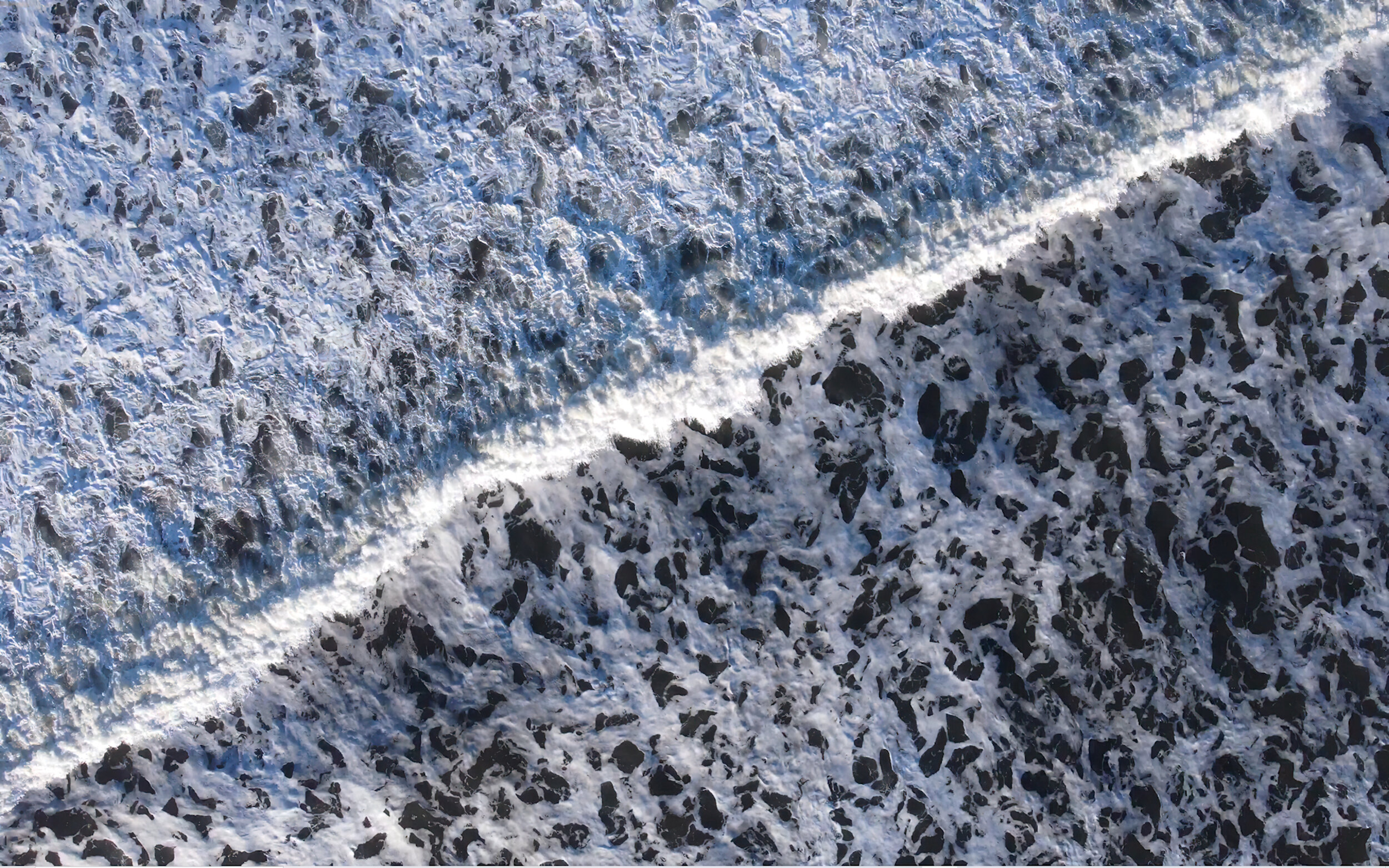 Wave from Drone 1-gigapixel-width-7500px Web_00028Web.jpg