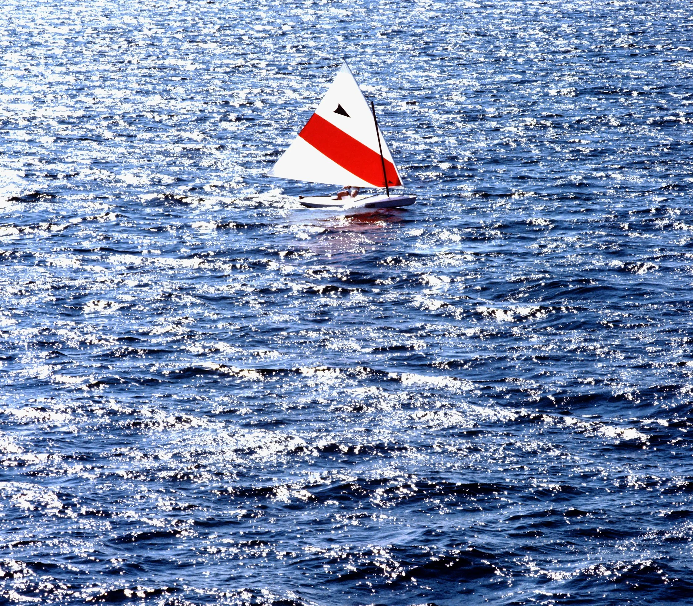 RedStripedGafRacer05 WEB.JPG